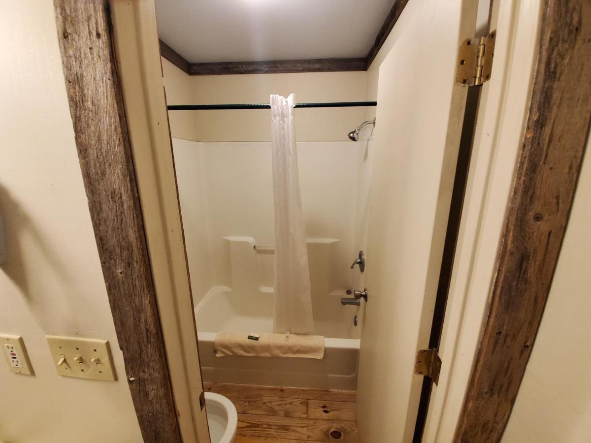 Jamesport Inn Екстер'єр фото